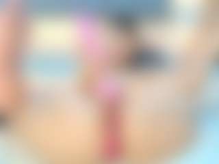 Live cam show with lily-meghan - Small Tits on Hubzter Live