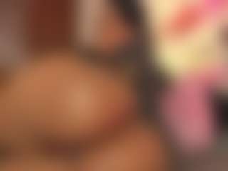 pocahotass-11's Live Sex Cam Show