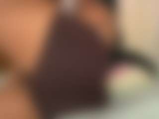 pocahotass-11's Live Sex Cam Show