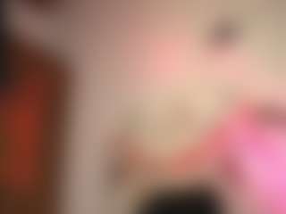 pocahotass-11's Live Sex Cam Show