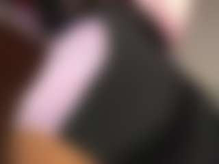 pocahotass-11's Live Sex Cam Show