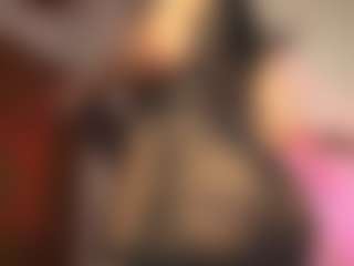 pocahotass-11's Live Sex Cam Show