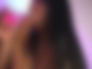 pocahotass-11's Live Sex Cam Show