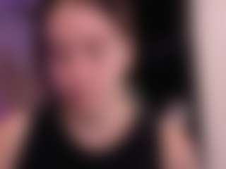Live cam show with AlliceLover - Nipple Piercings on liverealitysex.com