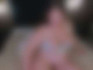 Live cam show with Chloe-Whitee - Asshole Brown Hair on live.xheat.ai