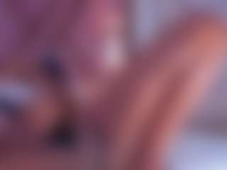 Averlie-Sterling's Live Sex Cam Show