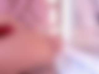 Live cam show with Averlie-Sterling - Ebony Small Tits on Camsoda