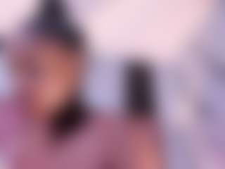 Averlie-Sterling's Live Sex Cam Show