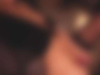 LaraCifika's Live Sex Cam Show
