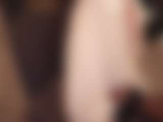 LaraCifika's Live Sex Cam Show