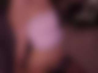 LaraCifika's Live Sex Cam Show