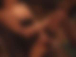 LaraCifika's Live Sex Cam Show