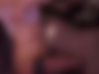 LaraCifika's Live Sex Cam Show