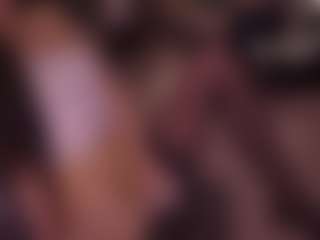 LaraCifika's Live Sex Cam Show