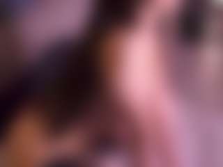 LaraCifika's Live Sex Cam Show