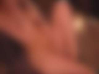 Live cam show with LaraCifika - Dutch on Camsoda