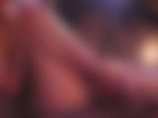 LaraCifika's Live Sex Cam Show