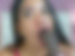 Live cam show with ScaarletFox - Facial on Gym Cam Girls
