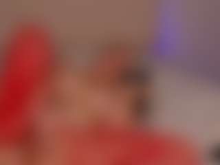 Live cam show with DAryanna - Big Tits Small Tits on Streamer API