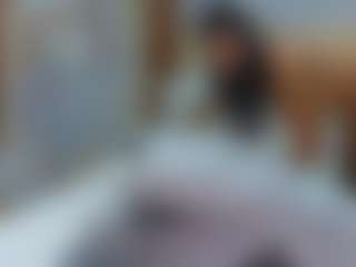 Live cam show with CindyWalton - Hazel Eyes on Fling VIP Chat