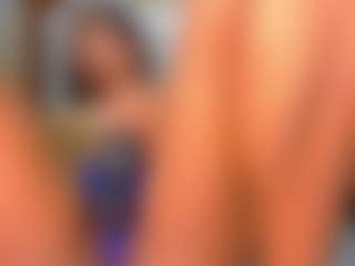 Live cam show with CindyWalton - Camel Toe on Lustler