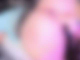 Live cam show with alondra-milff - Colombia on Uber Horny