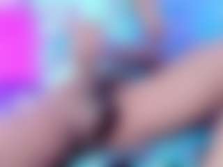 Live cam show with miabigcock - Colombia on CamClone