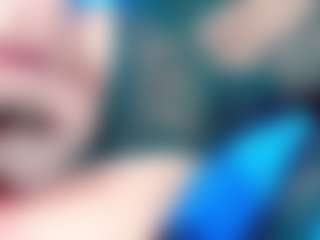 Live cam show with miabigcock - Small Tits on AdultVida.com