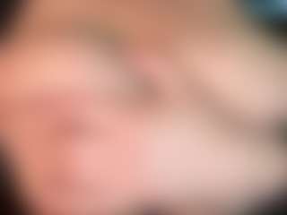 thickfreakylatina's Live Sex Cam Show