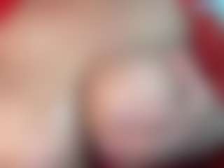 thickfreakylatina's Live Sex Cam Show