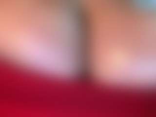 thickfreakylatina's Live Sex Cam Show