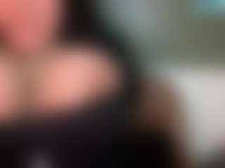 Live cam show with thickfreakylatina - Chubby on googirlz