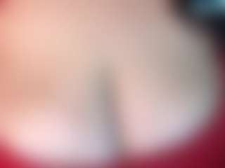 thickfreakylatina's Live Sex Cam Show