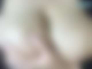 thickfreakylatina's Live Sex Cam Show
