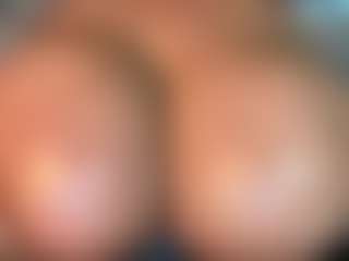 Live cam show with thickfreakylatina - Submissive on sexylive.show