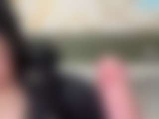 thickfreakylatina's Live Sex Cam Show