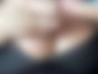 thickfreakylatina's Live Sex Cam Show