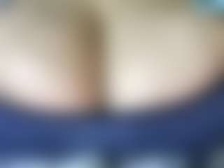 Live cam show with thickfreakylatina - Worship on TottyGirls