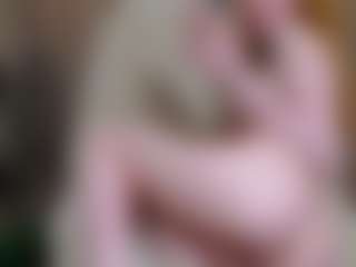Live cam show with Candy-Flosse - Solo Show on livesuperchat.net