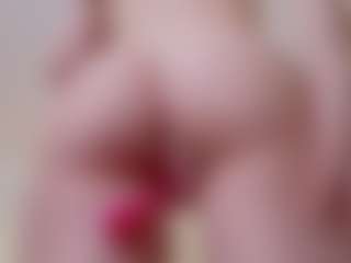 Candy-Flosse's Live Sex Cam Show
