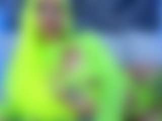 Live cam show with Coco D'Amore - Squirt on LiveSexCams6