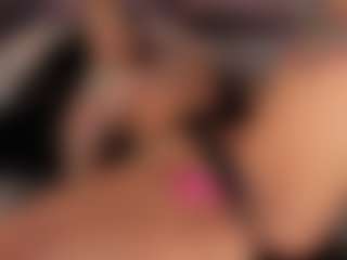 Live cam show with Coco D'Amore - Sexwebcam Black on Cam Slut