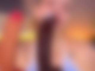 Live cam show with pawzzy - Young Adult Teen (18+) on Mixed Magazine Live