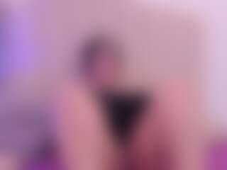 Roxanne-Wood's Live Sex Cam Show