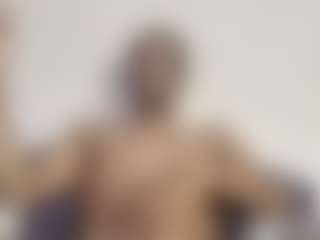 Live cam show with Kingonyx - Big Balls on livesuperchat.net