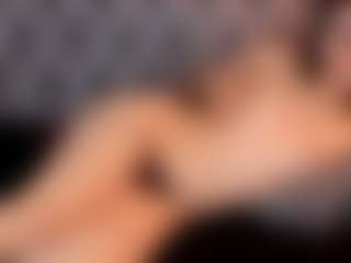 Live cam show with Anya-Belth - Moaning on Nude Live Now