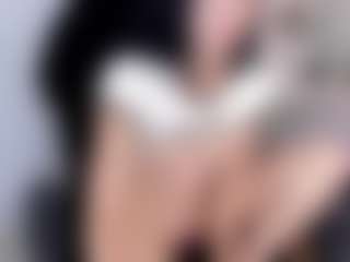 Live cam show with Ana - Moaning on instabang