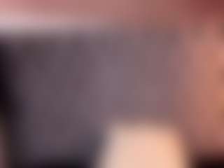 Live cam show with Ana - Striptease Young Adult on Soda Cam
