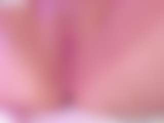 Live cam show with cuttehanna18 - Hazel Eyes on PervPlay.com