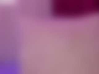 Live cam show with cuttehanna18 - Red Hair on boobsie.com